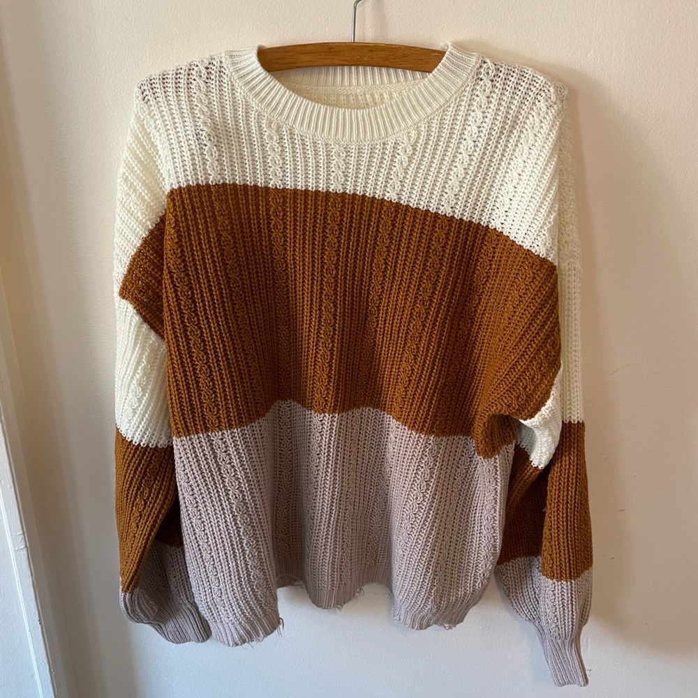 Women’s tri-colored crew neck sweater, SHEIN.